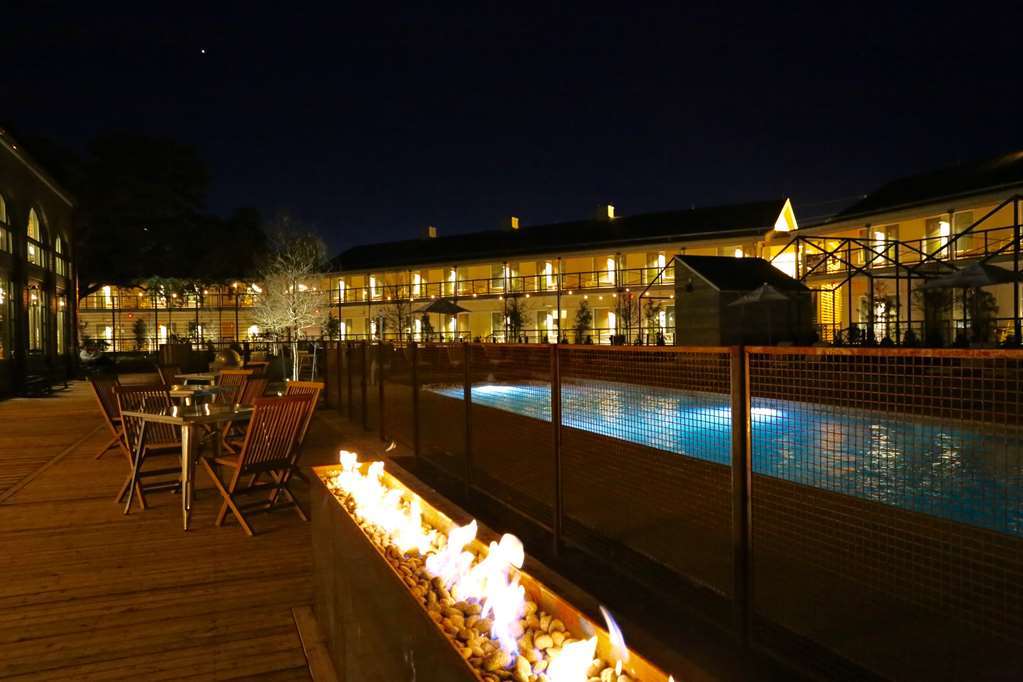 Cavalry Court, By Valencia Hotel Collection College Station Luaran gambar